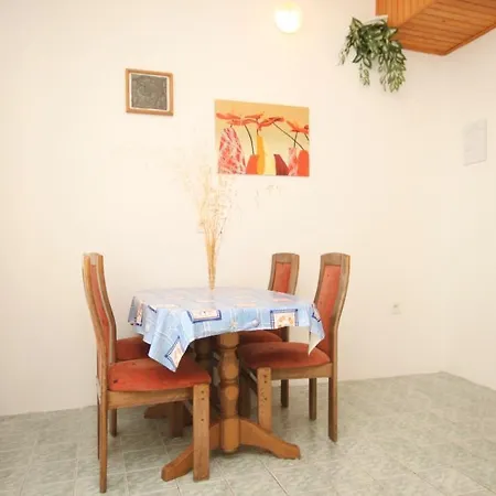 Appartement 8202b *
